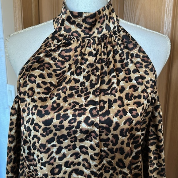 Boston Proper Cold Shoulder Leopard Print NEW - Picture 4 of 10